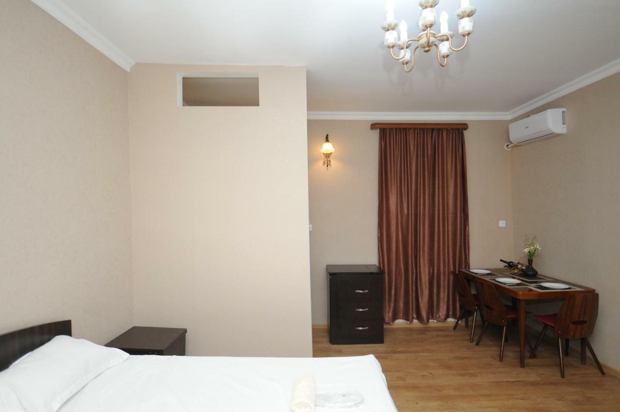 Shako'S Apartments Тбілісі Екстер'єр фото